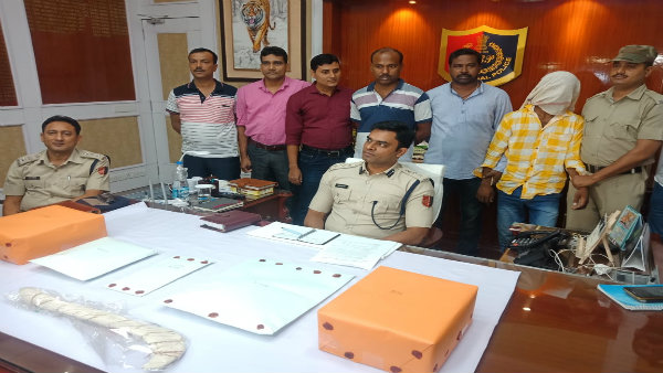 পুলিশের জালে রাজমিস্ত্রি