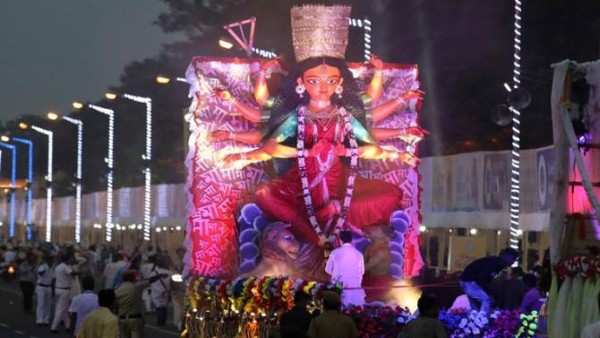 রাজ্যপালের মন্তব্য দুর্ভাগ্যজনক, বললেন পরিষদীয় মন্ত্রী