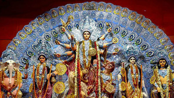 সধবা পুজোর রেওয়াজ বেশ জনপ্রিয়ও