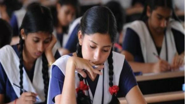 ইঞ্জিনিয়ারিংয়ের আসন পূরণে এগোল জয়েন্ট এন্ট্রান্স পরীক্ষা ইঞ্জিনিয়ারিংয়ের আসন পূরণে এগোল জয়েন্ট এন্ট্রান্স পরীক্ষা