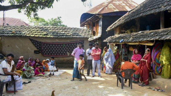 ঘরে একসঙ্গে থাকলেও জঙ্গি হামলার সময়ে ছিল না টিপু