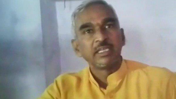 মুঘল ও ব্রিটিশ শাসনের ইতিহাস বাদ দেওয়ার দাবি