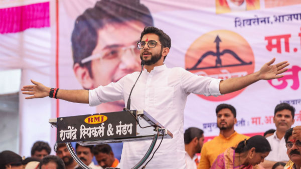 যুব সেনা নেতা আদিত্য ঠাকরে মুখ্যমন্ত্রী! দাবি