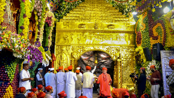 নবরাত্রিতে ভক্ত সমাগমে নয়া রেকর্ড বৈষ্ণোদেবী শ্রাইনে নবরাত্রিতে ভক্ত সমাগমে নয়া রেকর্ড বৈষ্ণোদেবী শ্রাইনে