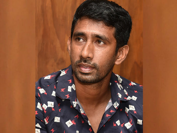 ঋষভ পন্থের সঙ্গে তাঁর কোনও দ্বন্দ্ব নেই, জানালেন ঋদ্ধিমান সাহা ঋষভ পন্থের সঙ্গে তাঁর কোনও দ্বন্দ্ব নেই, জানালেন ঋদ্ধিমান সাহা