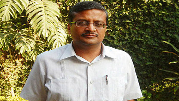 কর্মজীবনে ৫৩ বার বদলি এই আইএএস অফিসার কর্মজীবনে ৫৩ বার বদলি এই আইএএস অফিসার