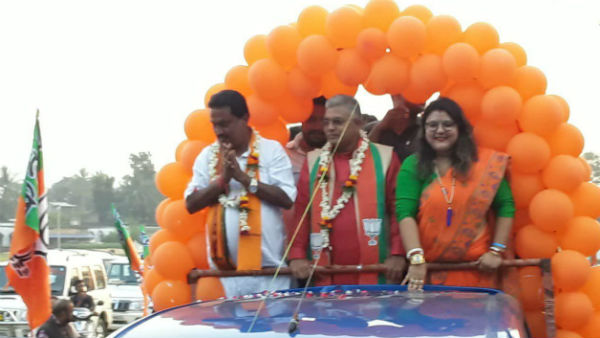 খড়্গপুরে প্রেস্টিজ ফাইট, তৃণমূল জয় চাইছে, বিজেপি বলছে বাড়বে ব্যবধান খড়্গপুরে প্রেস্টিজ ফাইট, তৃণমূল জয় চাইছে, বিজেপি বলছে বাড়বে ব্যবধান