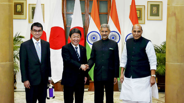 পাকিস্তানের সন্ত্রাস রুখতে ‘টু-প্লাস-টু’ পন্থা ভারত-জাপানের পাকিস্তানের সন্ত্রাস রুখতে ‘টু-প্লাস-টু’ পন্থা ভারত-জাপানের