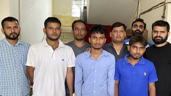 দিল্লিতে বড় নাশকতার ছক! অসম থেকে গ্রেফতার ৩ সন্দেহভাজন আইএস জঙ্গি দিল্লিতে বড় নাশকতার ছক! অসম থেকে গ্রেফতার ৩ সন্দেহভাজন আইএস জঙ্গি