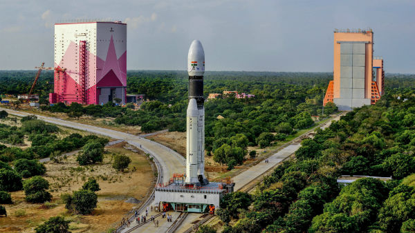 চন্দ্রযান ১ ও মার্স অরবিটারি মিশনের সাফল্যের পর