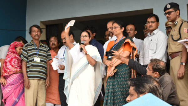 সরকার পাশে না দাঁড়ালে ক্ষতি হতো মারাত্মক, বললেন মুখ্যমন্ত্রী সরকার পাশে না দাঁড়ালে ক্ষতি হতো মারাত্মক, বললেন মুখ্যমন্ত্রী
