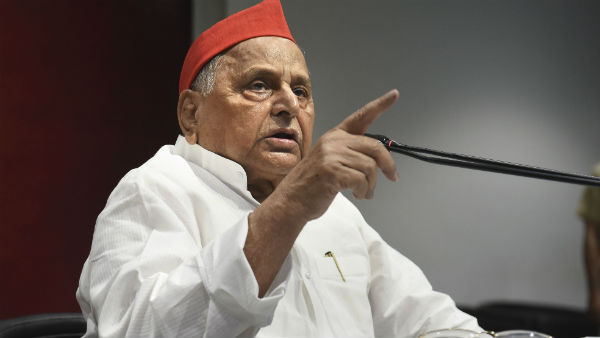 ১৯৮৯ সালে উত্তর প্রদেশের রাজনৈতিক টানাপোড়েনের পুনরাবৃত্তি মহারাষ্ট্রে ১৯৮৯ সালে উত্তর প্রদেশের রাজনৈতিক টানাপোড়েনের পুনরাবৃত্তি মহারাষ্ট্রে
