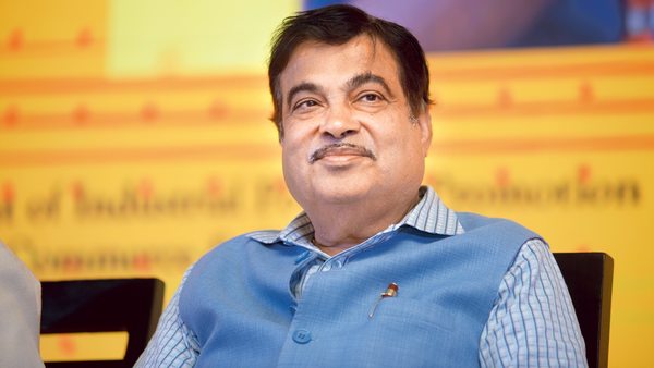 রাজনীতিতে এবং ক্রিকেটের ময়দানে যে কোনও সময় যা খুশি ঘটতে পারে, মহারাষ্ট্র ইস্যুতে রসিকতা গড়কড়ির রাজনীতিতে এবং ক্রিকেটের ময়দানে যে কোনও সময় যা খুশি ঘটতে পারে, মহারাষ্ট্র ইস্যুতে রসিকতা গড়কড়ির