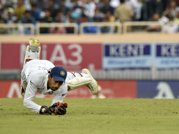 ঘরের মাঠে গোলাপি বলের টেস্ট