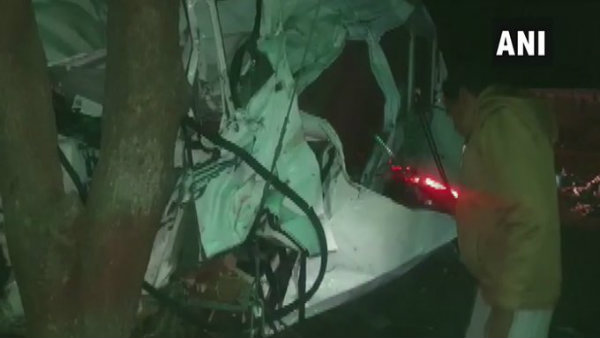 রাজস্থানে বাস দুর্ঘটনায় নিহত ১২, আহত ১০ রাজস্থানে বাস দুর্ঘটনায় নিহত ১২, আহত ১০