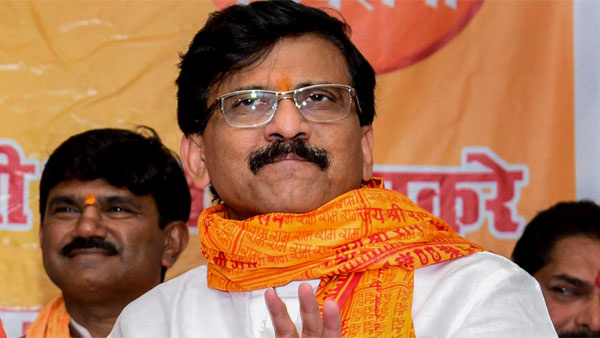 শিবসেনা ব্যস্ত ফেক নিউজে