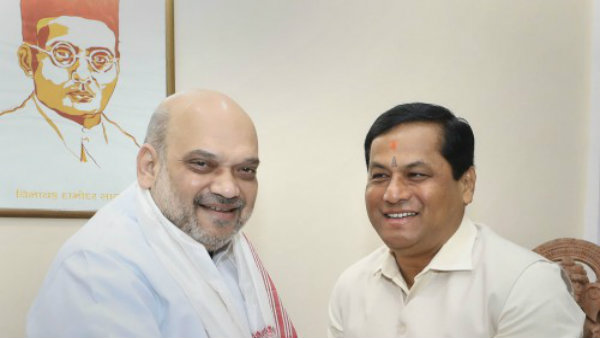 বিজেপির অনেক নেতাও দল ছেড়েছেন