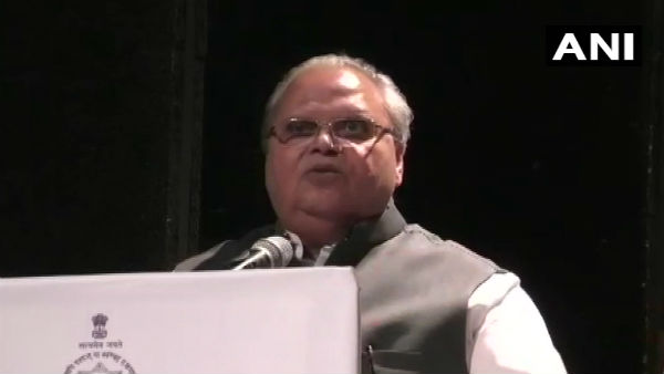 রাজ্যপাল হিসাবে সত্যপাল