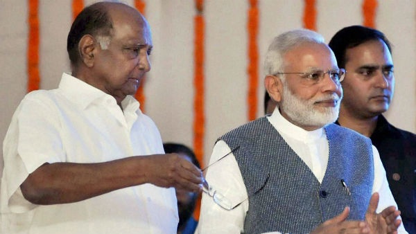 কৃষক দুর্দশার কথা আলোচনার আড়ালে মহারাষ্ট্রে সরকার গড়া নিয়ে মোদী-পাওয়ার আলোচনা? কৃষক দুর্দশার কথা আলোচনার আড়ালে মহারাষ্ট্রে সরকার গড়া নিয়ে মোদী-পাওয়ার আলোচনা?