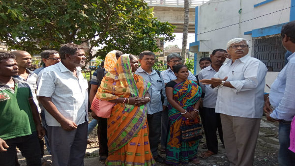 ঘূর্ণিঝড় বিধ্বস্ত এলাকা পরিদর্শন! ত্রাণের দাবি তোলা হবে বিধানসভায়, বললেন সুজন ঘূর্ণিঝড় বিধ্বস্ত এলাকা পরিদর্শন! ত্রাণের দাবি তোলা হবে বিধানসভায়, বললেন সুজন