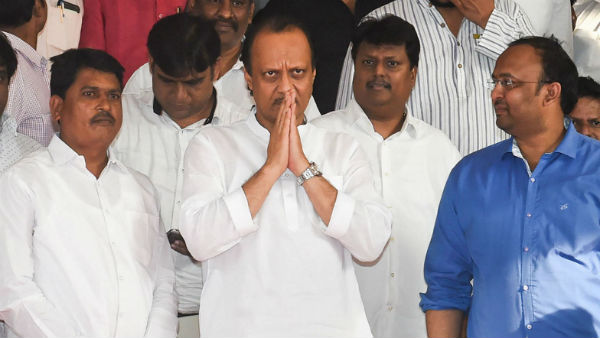 উপমুখ্যমন্ত্রী হিসেবে শপথ অজিত পাওয়ারের