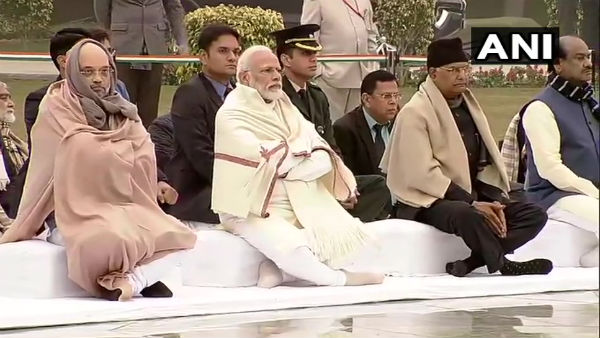 অটলবিহারীর জন্মদিনে রাষ্ট্রপতি থেকে প্রধানমন্ত্রীর শ্রদ্ধার্ঘ, দিল্লিতে আয়োজিত অনুষ্ঠান অটলবিহারীর জন্মদিনে রাষ্ট্রপতি থেকে প্রধানমন্ত্রীর শ্রদ্ধার্ঘ, দিল্লিতে আয়োজিত অনুষ্ঠান