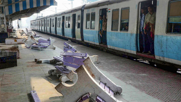 সিএএ- আন্দোলনকারীদের কাছ থেকে সম্পত্তির ক্ষতিপূরণে ৮০ কোটি টাকা উদ্ধার রেলের সিএএ- আন্দোলনকারীদের কাছ থেকে সম্পত্তির ক্ষতিপূরণে ৮০ কোটি টাকা উদ্ধার রেলের