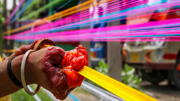 চিনা মাঞ্জার সুতো প্রাণ কাড়ল মেদিনীপুরের কিশোরের চিনা মাঞ্জার সুতো প্রাণ কাড়ল মেদিনীপুরের কিশোরের