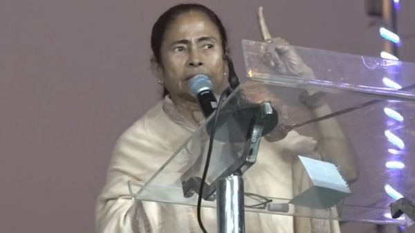 দীপাবলিতে রাজ্যপালকে শুভেচ্ছা জানাননি মুখ্যমন্ত্রী