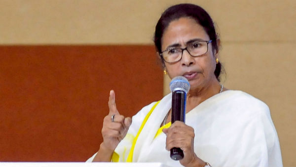 সরকার ফেলার চ্যালেঞ্জ মমতার