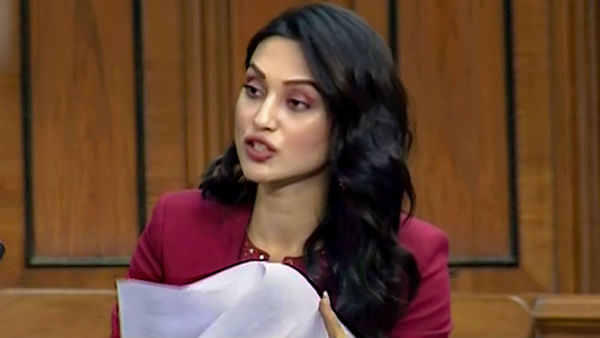 জয়া বচ্চনের সঙ্গে একমত মিমি, ধর্ষকের প্রকাশ্যে ফাঁসি চান তৃণমূল সাংসদ জয়া বচ্চনের সঙ্গে একমত মিমি, ধর্ষকের প্রকাশ্যে ফাঁসি চান তৃণমূল সাংসদ