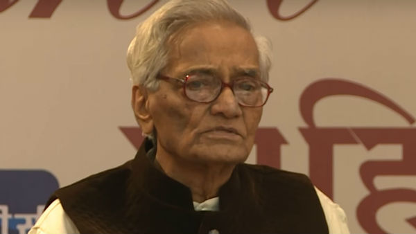 নাগরিকত্ব আইনের প্রতিবাদে পদ্মশ্রী ফেরাচ্ছেন উর্দু ব্যঙ্গ রচয়িতা মুজতবা হোসেন নাগরিকত্ব আইনের প্রতিবাদে পদ্মশ্রী ফেরাচ্ছেন উর্দু ব্যঙ্গ রচয়িতা মুজতবা হোসেন