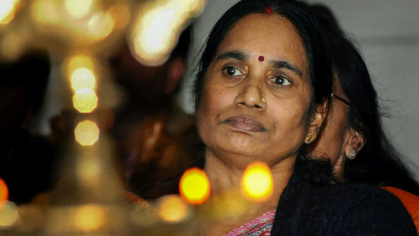 চোখে জল নিয়ে ধর্ষিতার মায়ের আর্জি