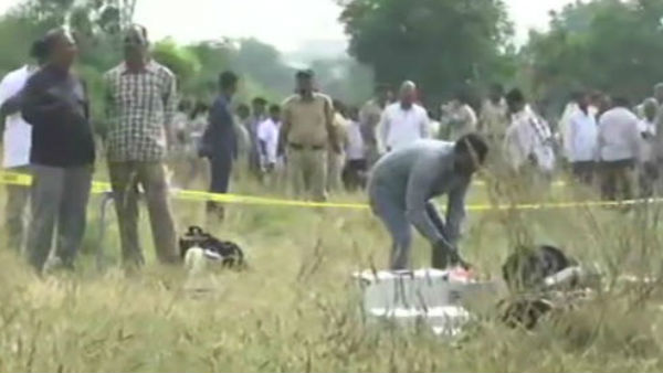 হায়দরাবাদ গণধর্ষণ কাণ্ডে চার অভিযুক্তকে হত্যার পর তাদের পরিবার কী বলছে জেনে নিন হায়দরাবাদ গণধর্ষণ কাণ্ডে চার অভিযুক্তকে হত্যার পর তাদের পরিবার কী বলছে জেনে নিন