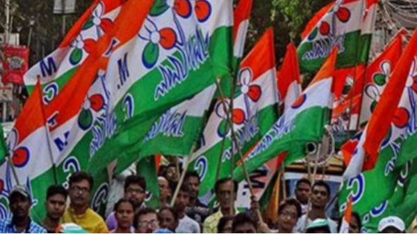 এনআরসি-সিএএ’র প্রতিবাদে রাজ্যজুড়ে ধরনা-অবস্থান তৃণমূলের এনআরসি-সিএএ’র প্রতিবাদে রাজ্যজুড়ে ধরনা-অবস্থান তৃণমূলের