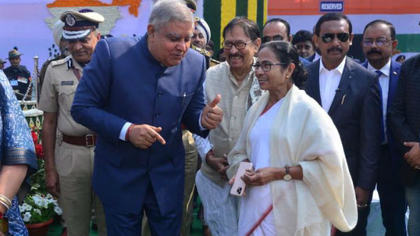 অবশেষে মুখ্যমন্ত্রী গেলেন, আপ্লুত রাজ্যপাল