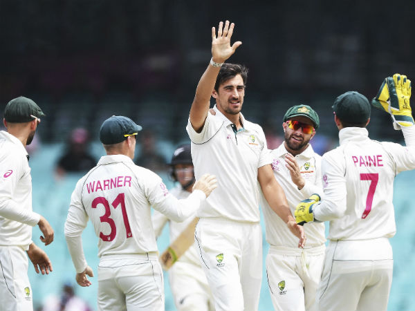 দুর্দান্ত স্টার্ক ও কমিন্স