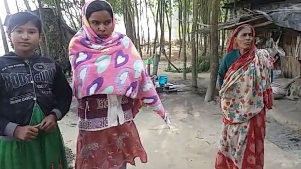 বোমাকে বল ভেবে খেলা, বালুরঘাটে বিস্ফোরণে আহত ২ নাবালক বোমাকে বল ভেবে খেলা, বালুরঘাটে বিস্ফোরণে আহত ২ নাবালক