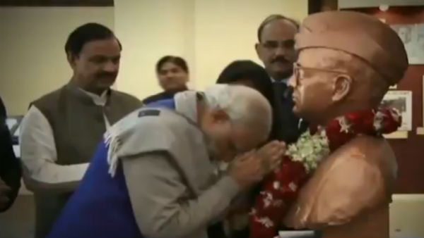 বাঙালিদের মনে থাকা নেতাজি আবেগ