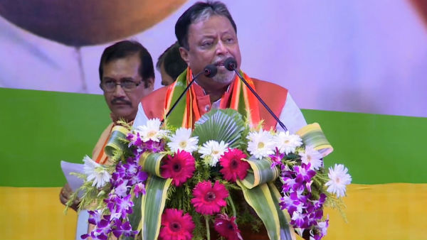 'আজ প্রশংসা তো কাল সমালোচনা'