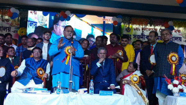 অনেক সময় যোগ্য প্রার্থী চাকরি পাচ্ছেন না, স্বীকার পার্থর অনেক সময় যোগ্য প্রার্থী চাকরি পাচ্ছেন না, স্বীকার পার্থর