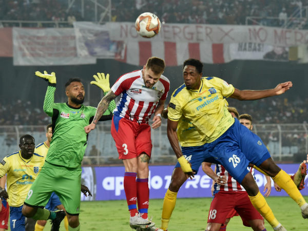 আইএসএলে ওড়িশা বনাম কেরালার হাড্ডাহাড্ডি লড়াই, খেলার ফল ৪-৪ আইএসএলে ওড়িশা বনাম কেরালার হাড্ডাহাড্ডি লড়াই, খেলার ফল ৪-৪
