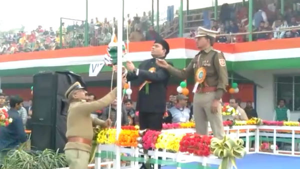প্রজাতন্ত্র দিবসের উদযাপন উত্তর দিনাজপুরে প্রজাতন্ত্র দিবসের উদযাপন উত্তর দিনাজপুরে