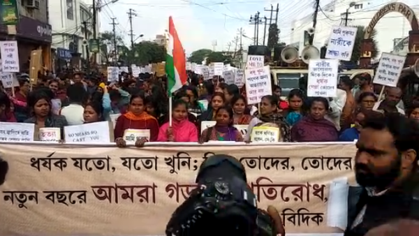 বিজেপি সরকারের বিরুদ্ধে মহামিছিল বিজেপির!
