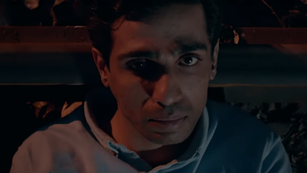 পরিচালক কে