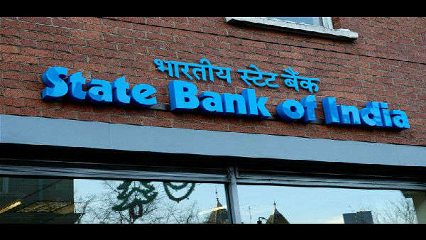 আপাতত অন্য ব্যাঙ্কের এটিএম-এর ক্ষেত্রে প্রযোজ্য নয়