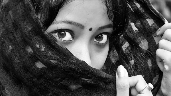 ভুজের হোস্টেলে বিবস্ত্র করা হল মেয়েদের