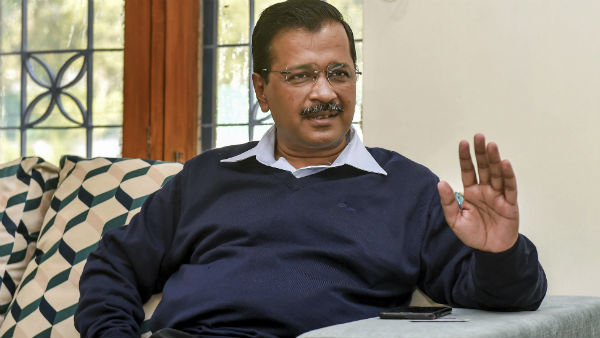 এগিয়ে রয়েছে আপ