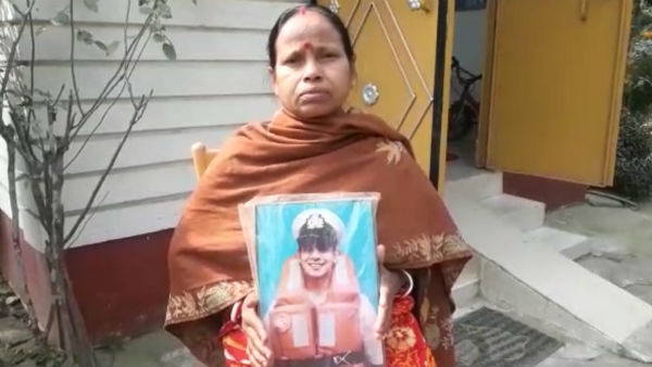 ছেলে আটকে করোনার গ্রাসে থাকা জাহাজে, কাতর আর্জি ভেসে এল দিনাজপুর থেকে ছেলে আটকে করোনার গ্রাসে থাকা জাহাজে, কাতর আর্জি ভেসে এল দিনাজপুর থেকে