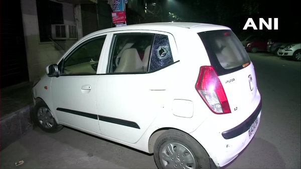 বুলেট বিদ্ধ ২ পুলিশকর্মীর দেহ উদ্ধার